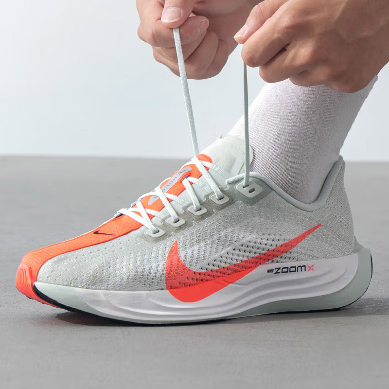 NIKE耐克PEGASUS PLUS男子新款减震网面透气运动公路跑步鞋FQ7262