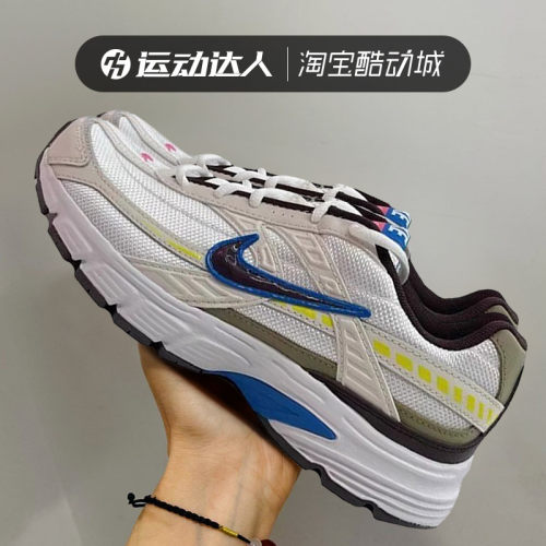 NIKE耐克男鞋运动跑步鞋