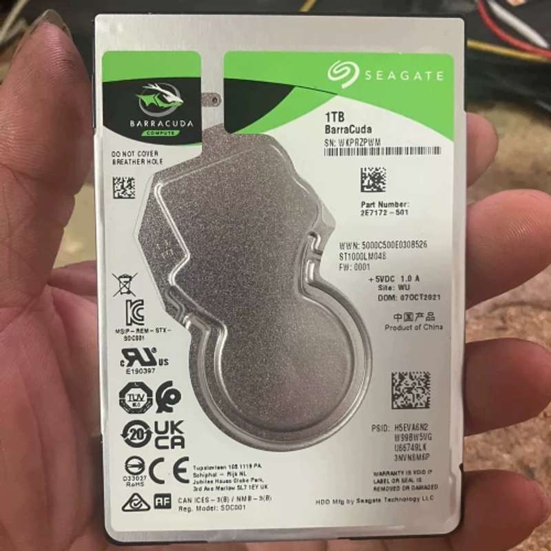 议价希捷 1TB 7mm ST1000LM048 几 - 实物图