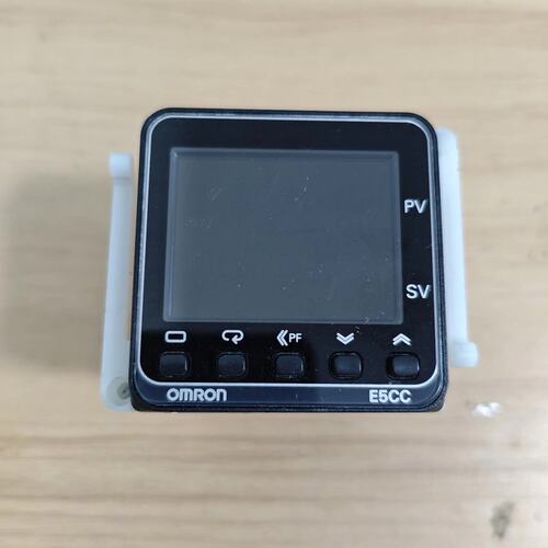 议价温控器E5CC-CX2DSM-804E5CC-CX2ASM-804E5CC-CX2DSM-800
