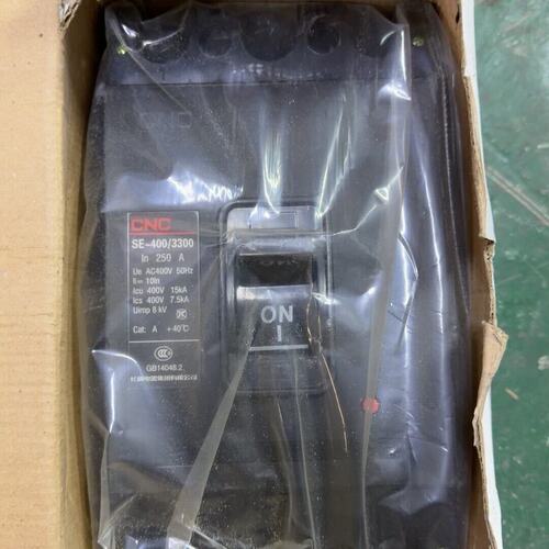 议价CNC塑壳断路器SE-400/3300SE-400/3400SE-630/3300