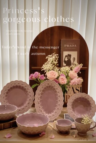 蕾丝花边浮雕陶瓷碗盘子早餐杯套装公主的礼服优雅香芋紫色餐具
