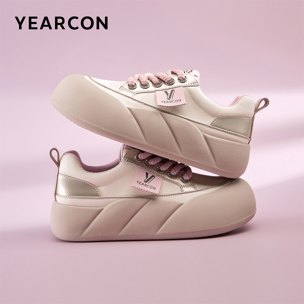 意尔康女鞋休闲低帮板鞋