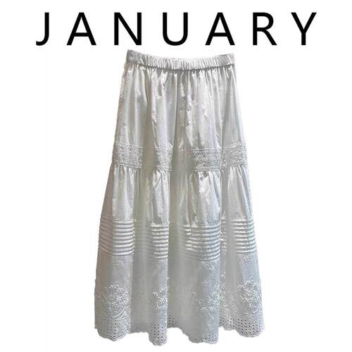 JANUARY一月镂空刺绣白色半身裙