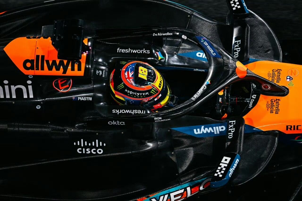 1:43 Spark 皮亚斯特里2025阿布扎比迈凯伦MCL39车模收藏