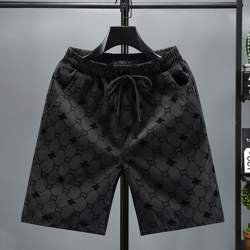 高端休闲冰丝短裤男士夏季2026年新款潮牌外穿五分裤沙滩裤子男款