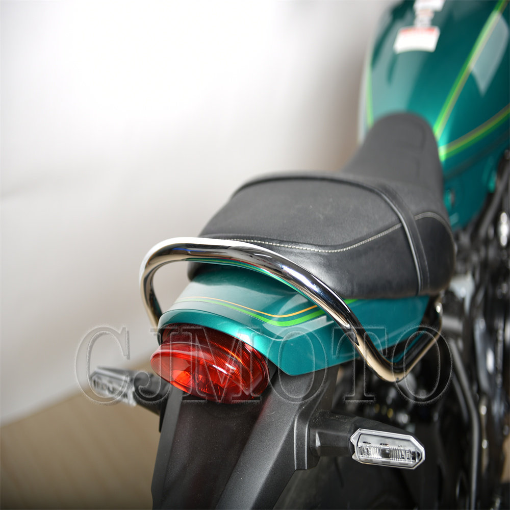 川崎Z650RS改装后乘客扶手