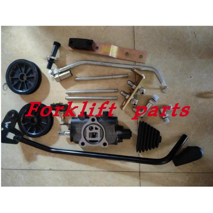 力至优叉车配件多路阀片