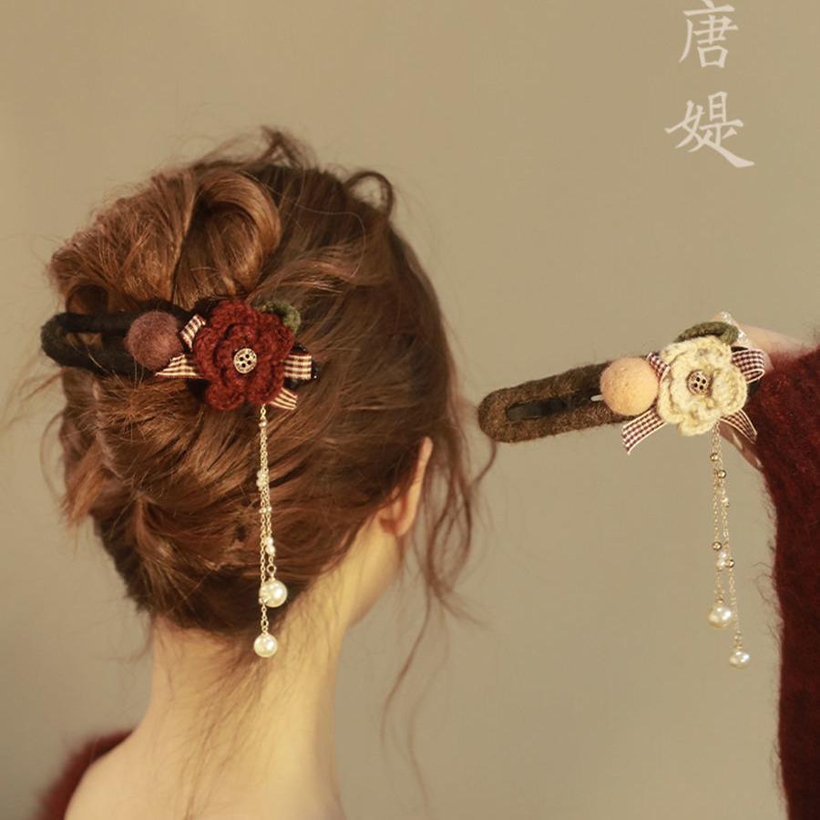 新中式毛绒玫瑰流苏发夹女2024秋冬爆款高级感后脑勺一字盘发抓夹