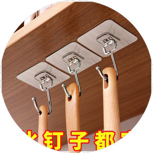 能贴在木板上的厨具大挂钩沾墙上挂衣服勾粘在木头上挂锅透明强力