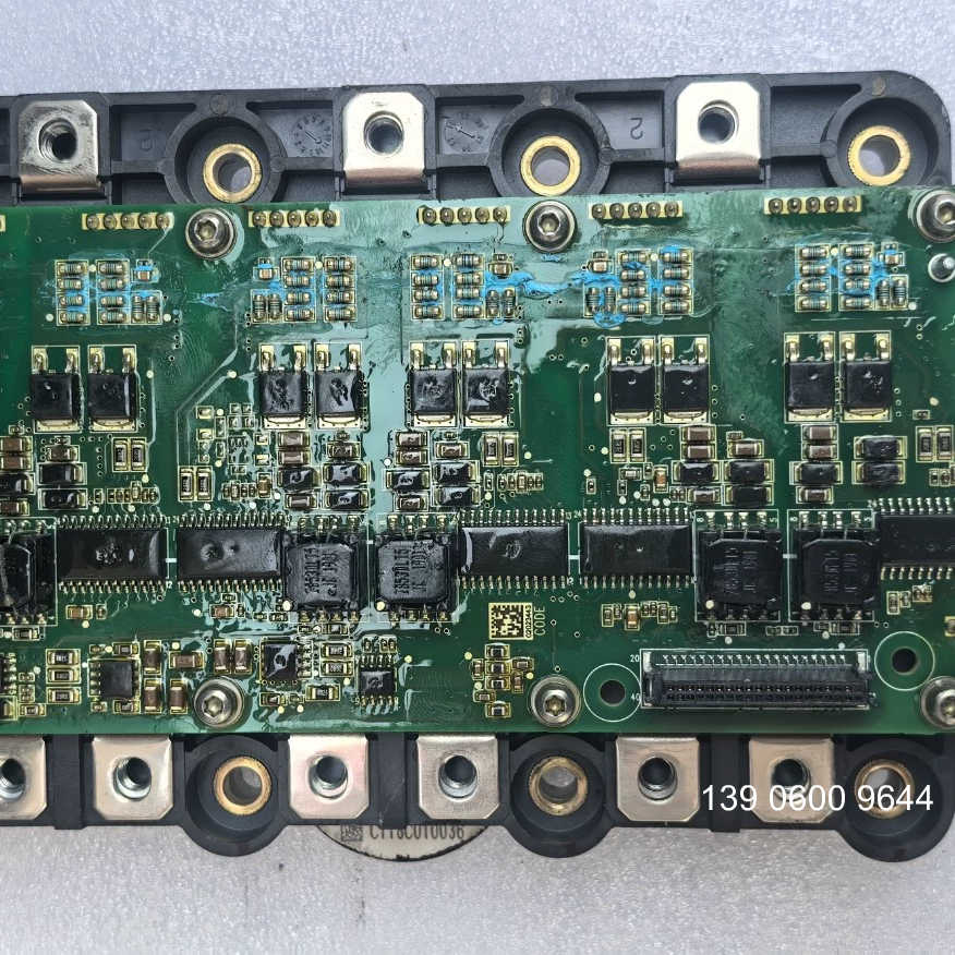 新能源控制器模块： 6MBI800XV-075V-01需问价