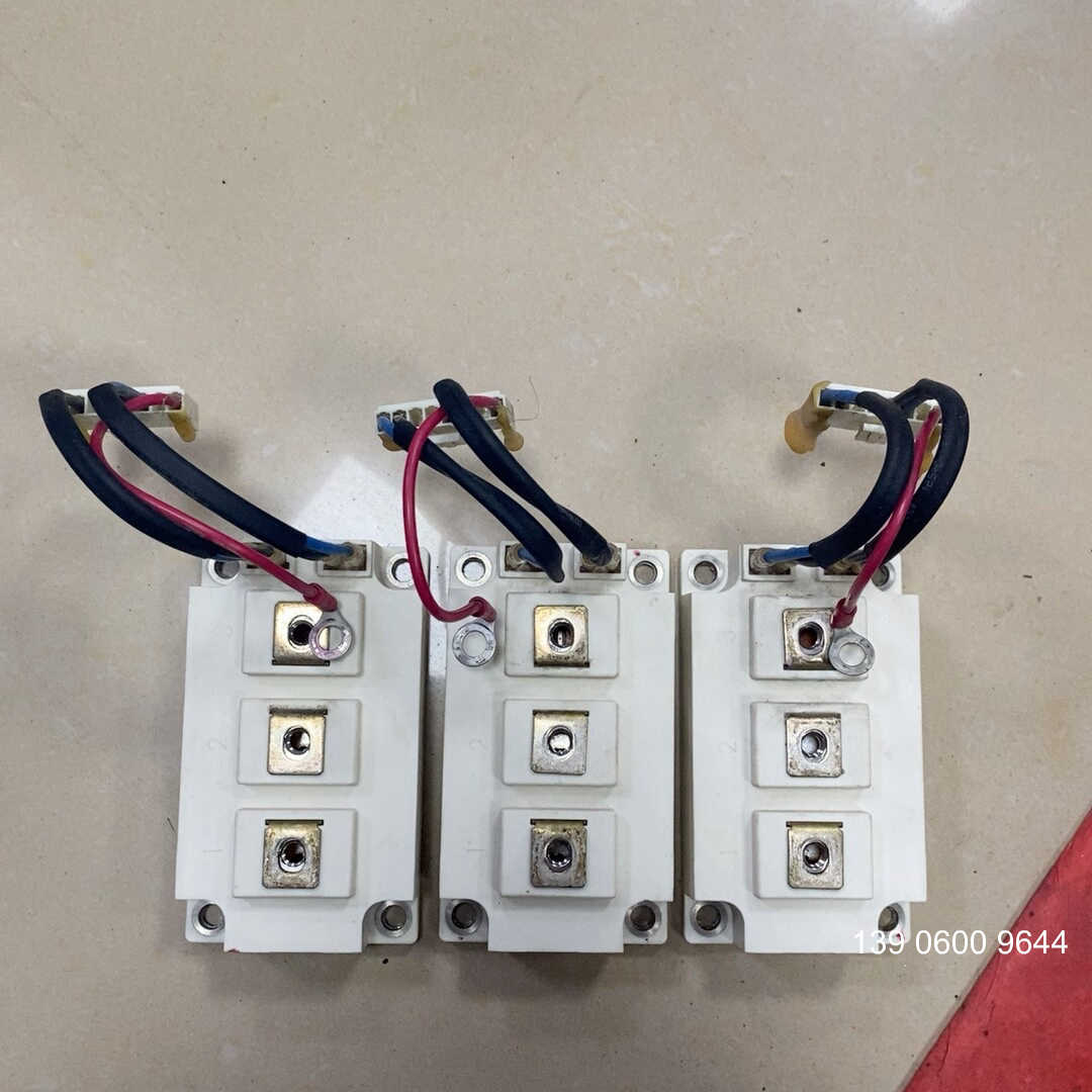 GD150HFL120C2S 模块，邮，需问价