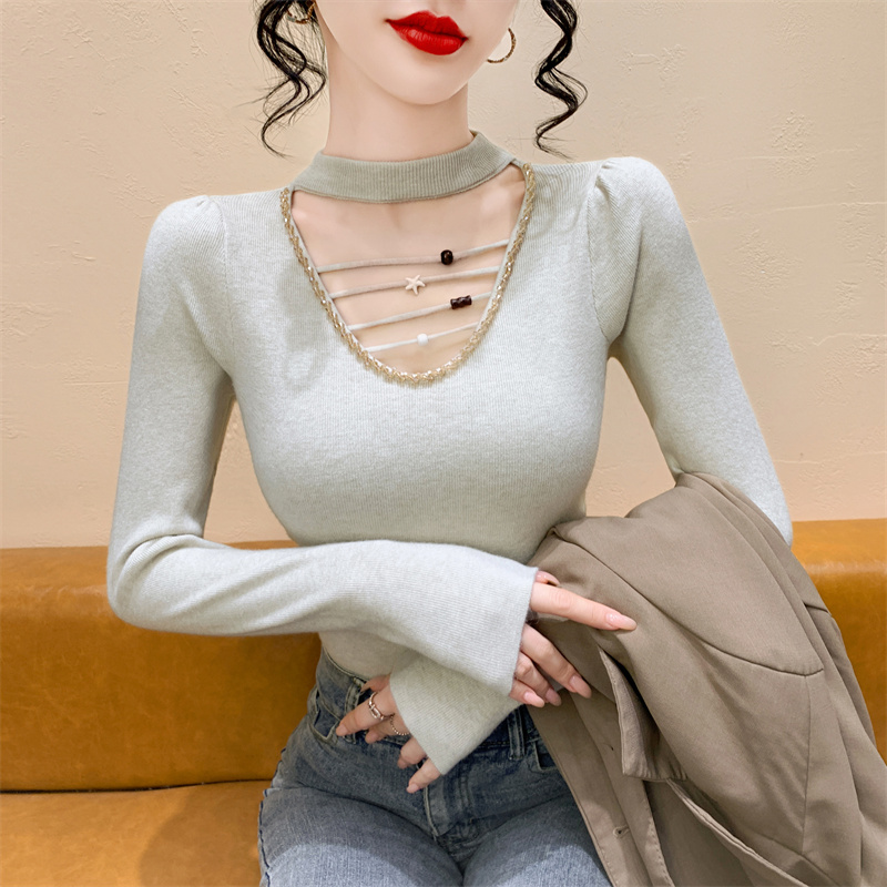 实拍 挂脖镂空钉钻长袖针织衫秋冬高级感洋气打底衫内搭外穿毛衣