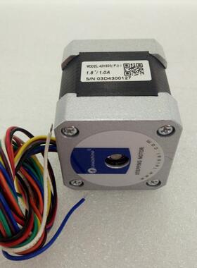 HS系列35机座两相步进电机 35HS01 0.7NM 驱动器DM422S