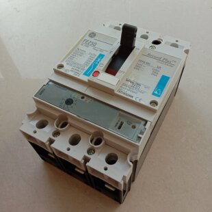 Record Plus美国通用GE塑壳断路器FEN37DN250KF 3P 250A FE250