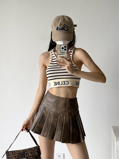 美式复古棕色PU皮辣妹短款百褶裙显瘦百搭宽边性感防走光裙裤皮裙