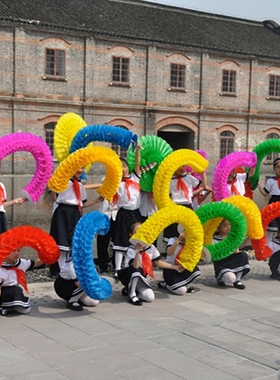 变色花环舞蹈道具运动会红色花环手持翻花道具开幕式表演变色花环