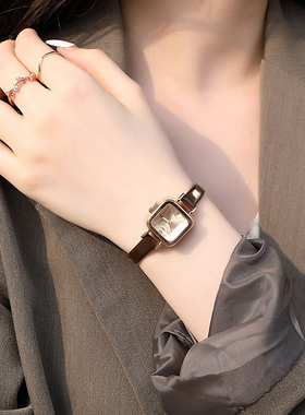 聚利时手表女2025新款小方糖手表女款小众轻奢高级感正品女士手表