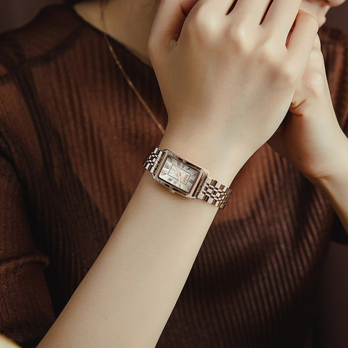 聚利时高颜值名牌正品腕表