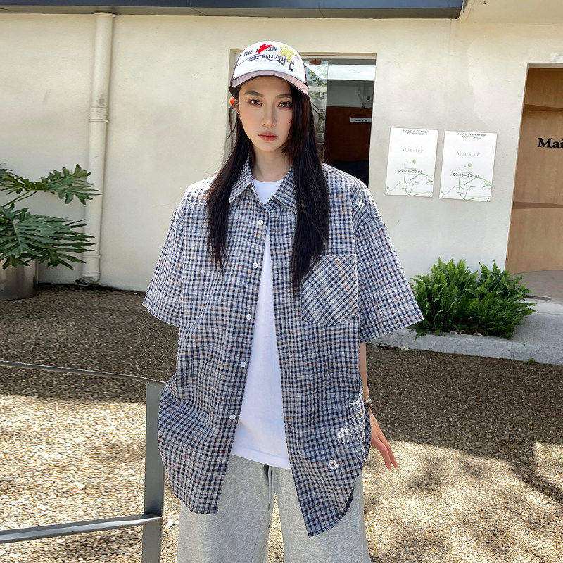 男款宽松韩版格子短袖衬衫冰丝泡泡纱凉感防晒时尚潮流休闲衬衣
