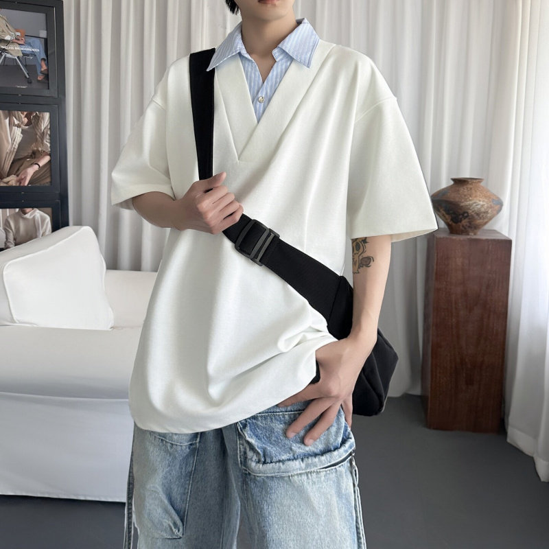 男士韩版拼接V领假两件宽松纯棉纯色简约时尚潮流休闲百搭短袖T恤