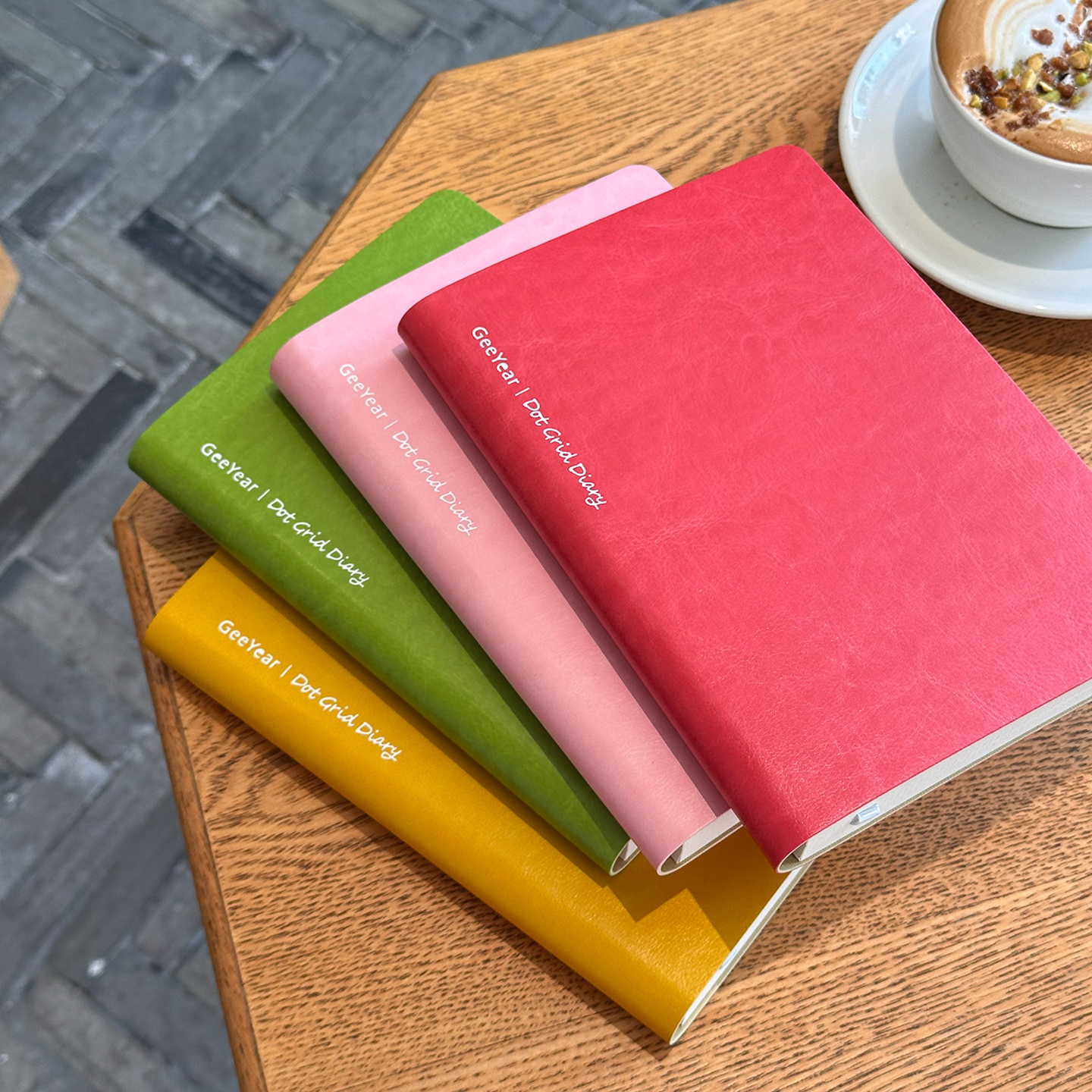 A5光面基础点阵本 笔记本子 高颜值allinone软皮面文艺大学生简约加厚摘抄记事本ins风日记本矩阵点点软皮本