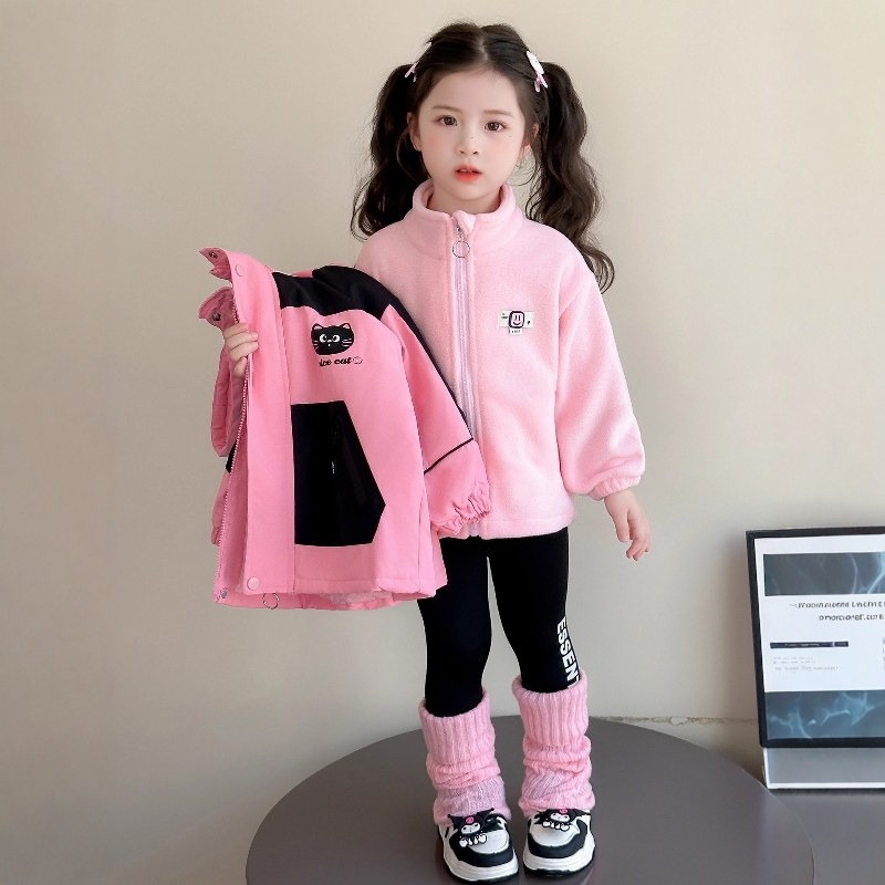 法国Uamtor女童洋气三合一冲锋衣