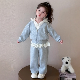 法国Uamtor女童春秋季套装2026新款女宝宝蕾丝花边卫衣运动两件套