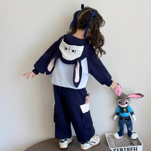 法国Uamtor女童春秋季套装2025年新款洋气时髦兔子警官运动两件套