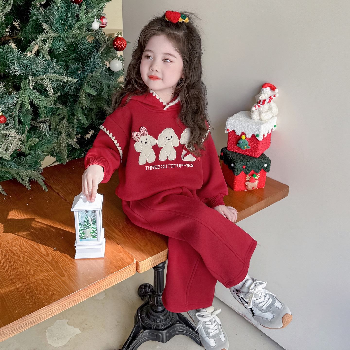 Uamtor时髦女童圣诞卫衣套装红色