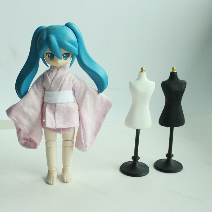 黑色白色迷你人台缩微食玩场景