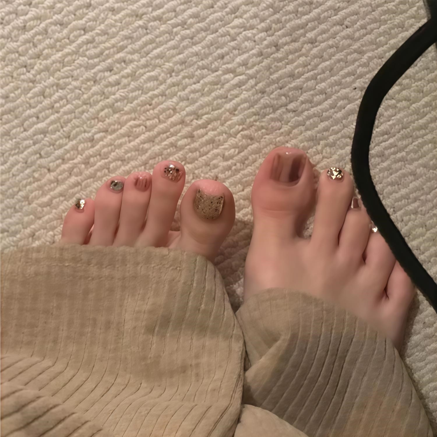 纯手工脚指甲贴脚趾甲贴片脚美甲纯欲裸色爆闪亮片镜面魔镜美甲贴