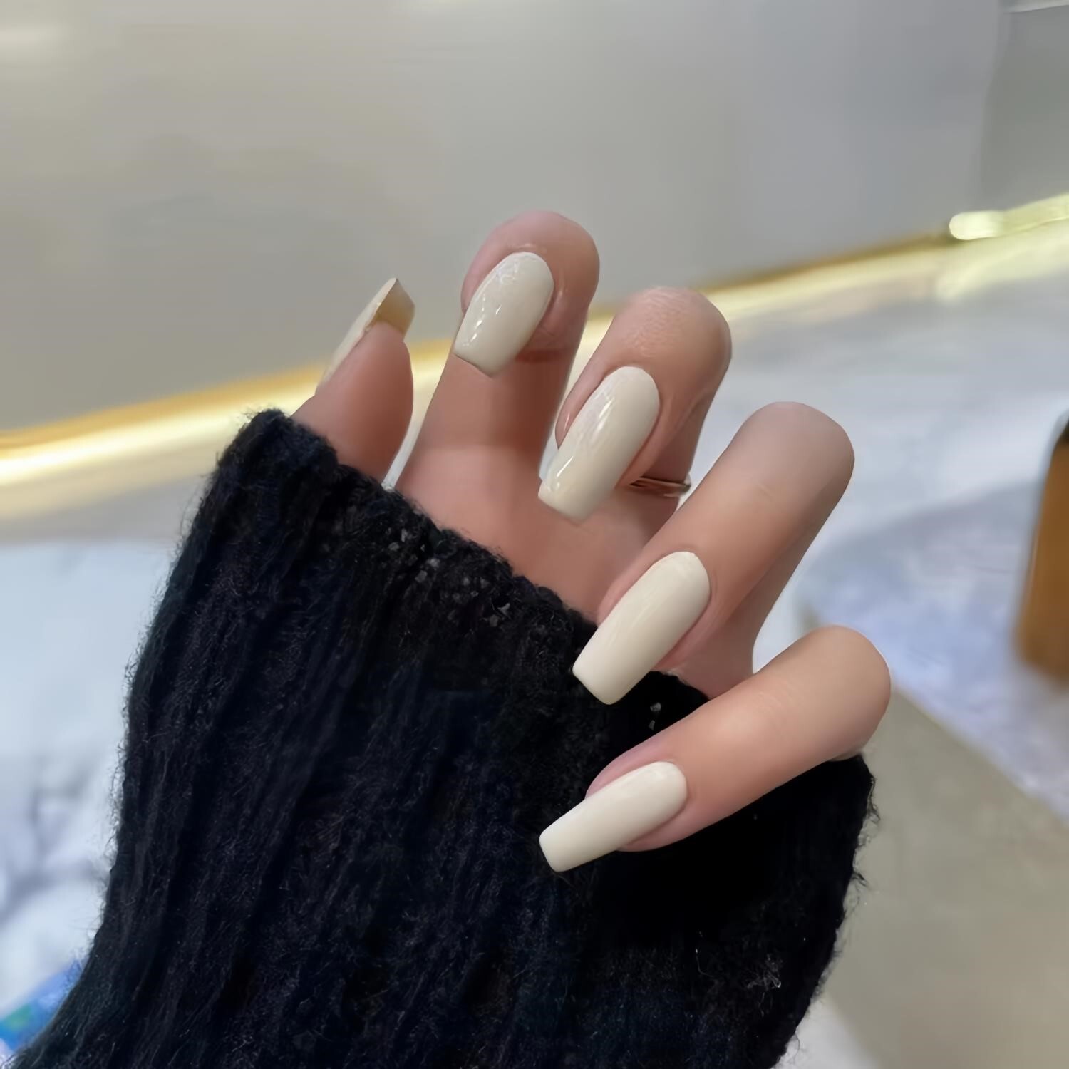 奶白色假指甲贴片穿戴式美甲欧美日系纯色秋冬显白单色甲片成品