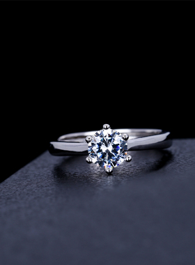 六爪闪亮仿真莫桑石求婚配饰戒指