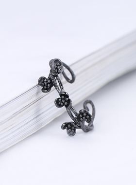 s925纯银黑色花朵戒指文艺树枝指环甜美可爱小花食指戒子尾戒饰品