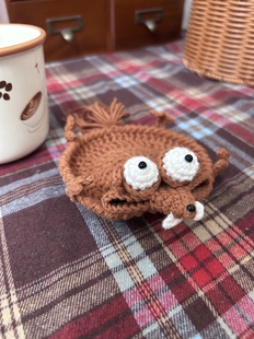 成品班味松鼠杯垫冰河世纪仓鼠杯垫钩织毛线大松鼠杯垫手工编织