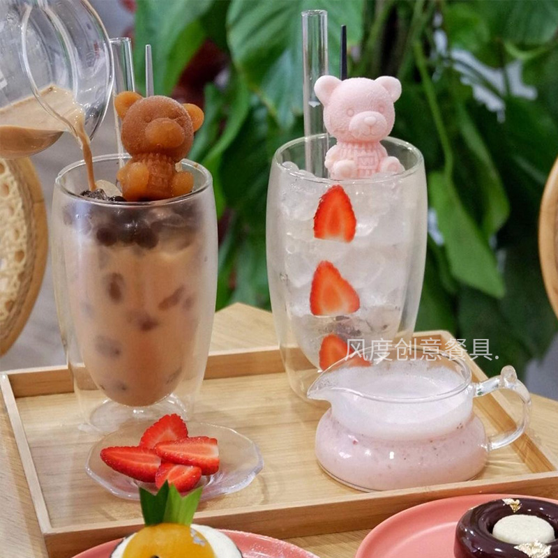 简约双层隔热透明玻璃杯耐冷热咖啡杯创意圆形水杯果汁杯子冷饮杯