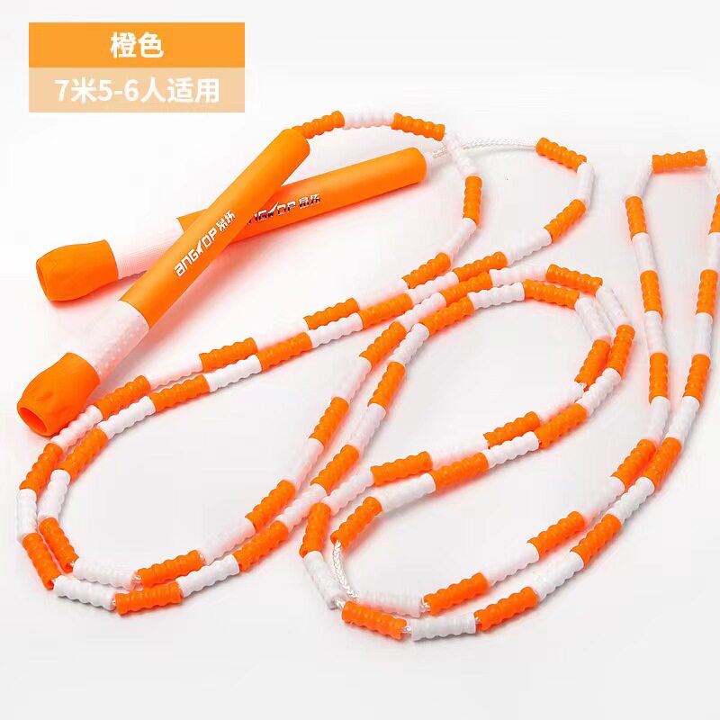 长绳子群体花样竹节跳绳