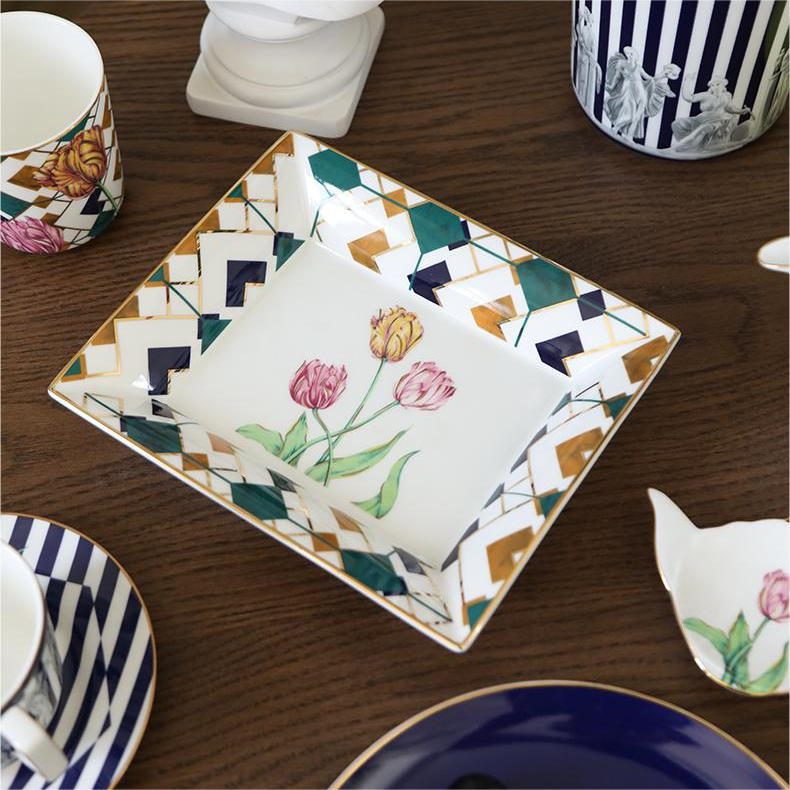 安娜16点郁金香欧式方盘首饰收纳盘轻奢精致客厅装饰摆件家用果盘