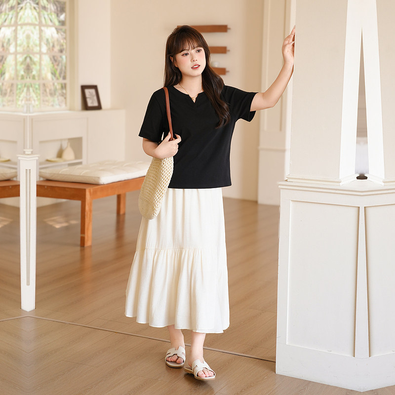 慕翎大码女装夏季通勤风V领短袖两件套胖MM韩版显瘦遮肉时尚套装