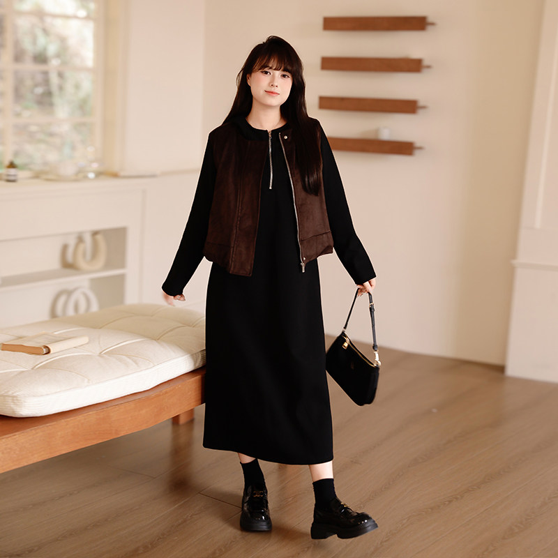 慕翎大码女装通勤两件套宽松显瘦A字裙马甲外套气质套装胖MM春装