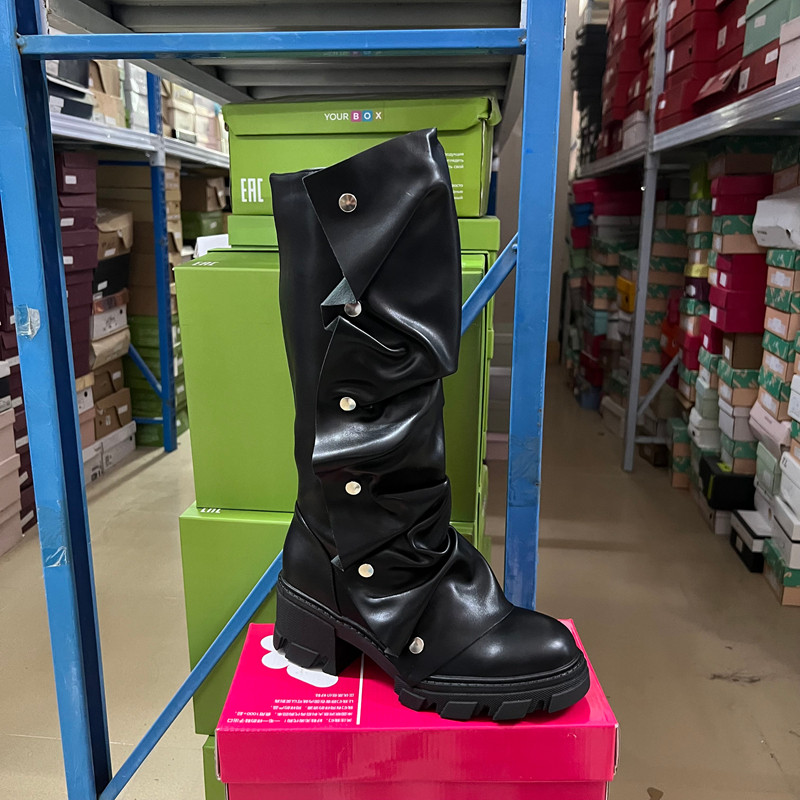 欧美风复古黑色圆头厚底及膝堆堆靴金属扣褶皱高筒长靴,女鞋,骑士靴,淘宝优惠券,粉丝福利购,淘宝优惠卷