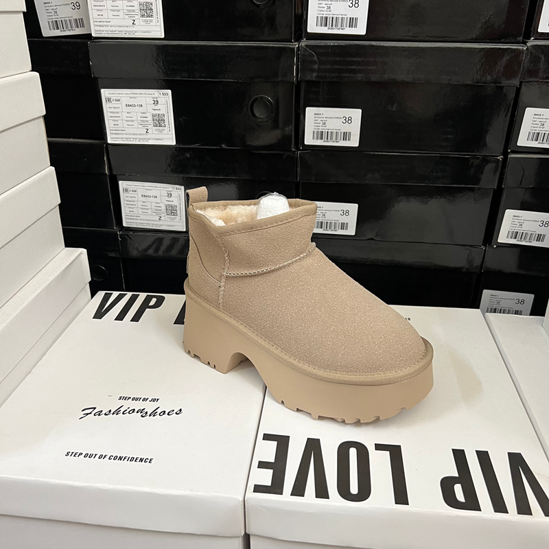 商场专g撤柜断码圆头厚底雪地靴女冬季加绒保暖毛绒棉靴