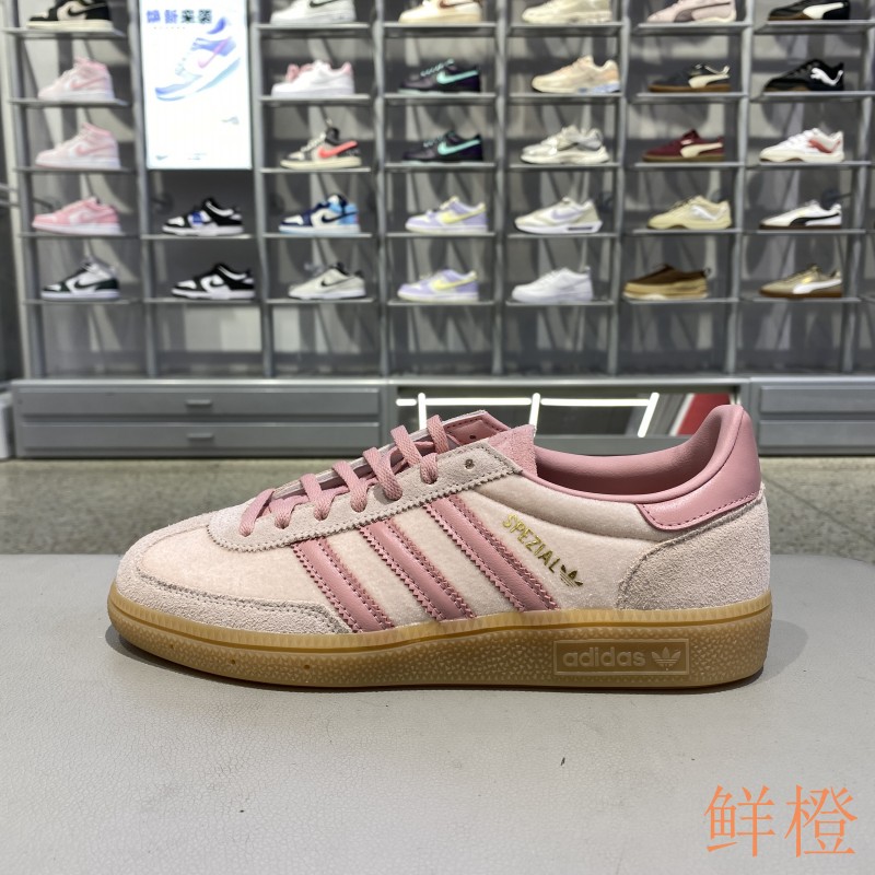 阿迪达斯ADIDAS三叶草女款板鞋