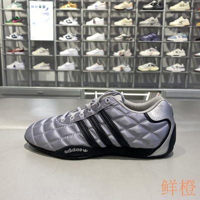 阿迪达斯ADIDAS三叶草女款休闲鞋