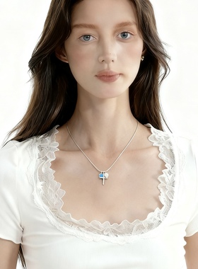 925银镀白气质十字架锁骨链