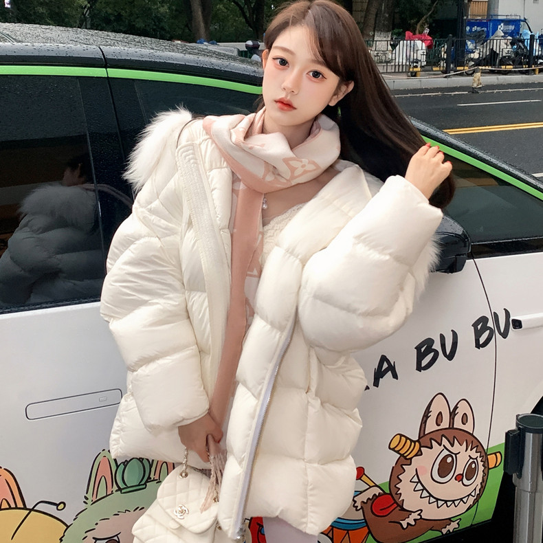 2025年新款泡芙连帽貉子毛领中长款白色保暖羽绒服女鹅绒外套冬季