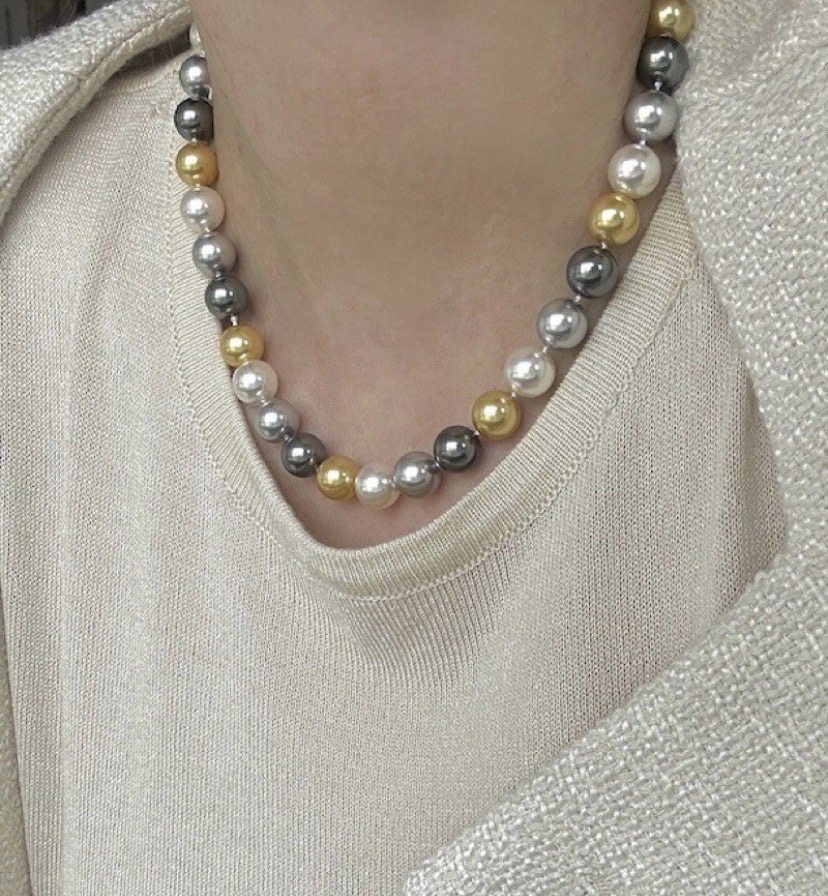 欧美饰品仿澳白大溪混色复古珍珠项链时髦人造糖果色珍珠毛衣链女