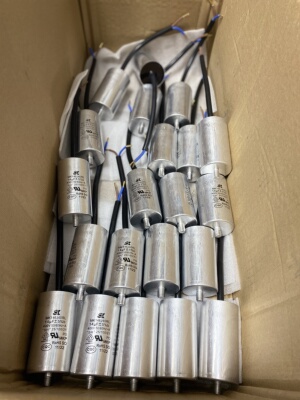 台湾电容   MK146J40RL  14UF 400V 台湾启动电容