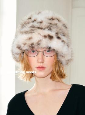 郑佰万 川西旅行毛绒绒帽子女冬季盆帽保暖时髦仿皮草个性渔夫帽